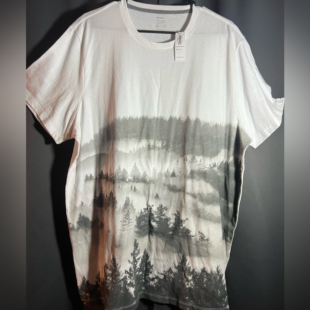 Old Navy soft-wash Graphic Tee